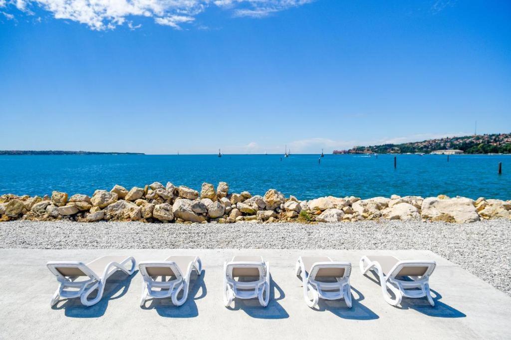 Villa Floating Sea House Aurora Portoroz Exterior foto