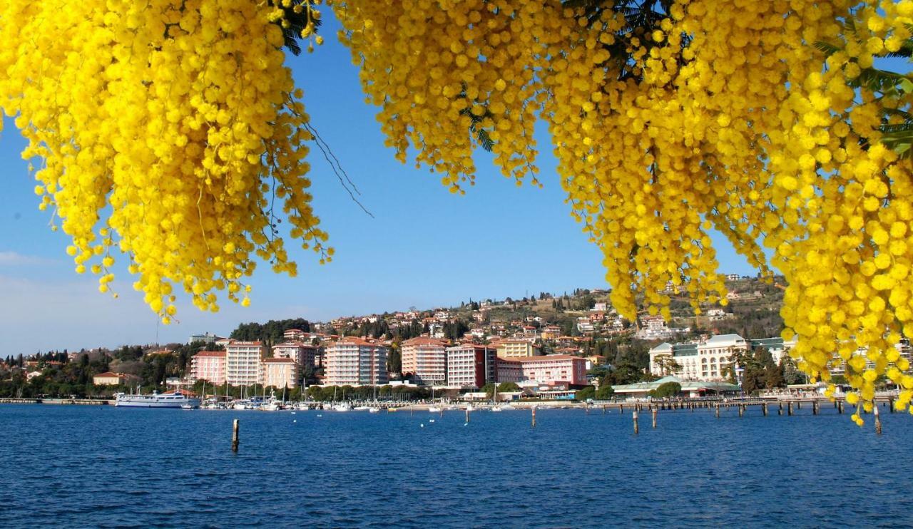 Villa Floating Sea House Aurora Portoroz Exterior foto